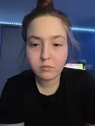 LixuryBaby webcam model stream image