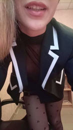 dzinblondi webcam model stream image