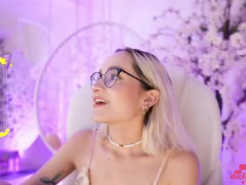 dalahiarushh webcam model stream image