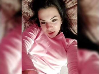 Lilmommy webcam model stream image