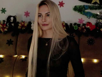 Kocmoc_Katerina webcam model stream image