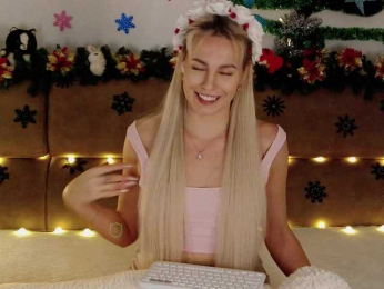 Kocmoc_Katerina webcam model stream image