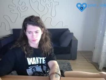 your_cute_friend webcam model stream image