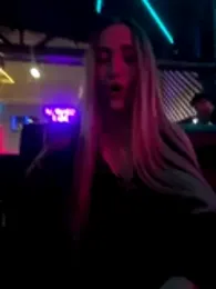 Best_Blondie1 webcam model stream image