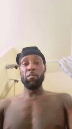 HeadTapper webcam model stream image