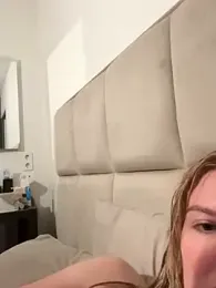 Chloemillerrxx webcam model stream image