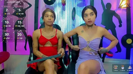 nickyminach_ webcam model stream image