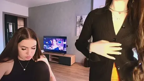 MayaGlow webcam model stream image