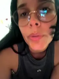 Annya-sweet webcam model stream image