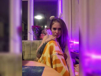 Letti28 webcam model stream image