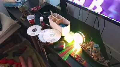 TopButton webcam model stream image
