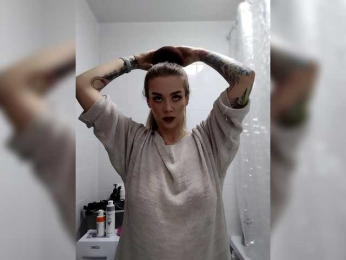 Irina11 webcam model stream image