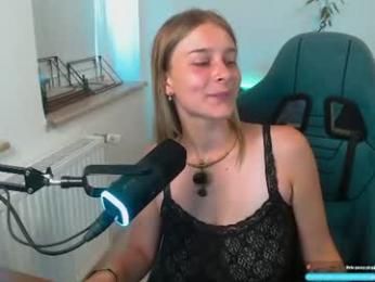 seductivebitxh webcam model stream image