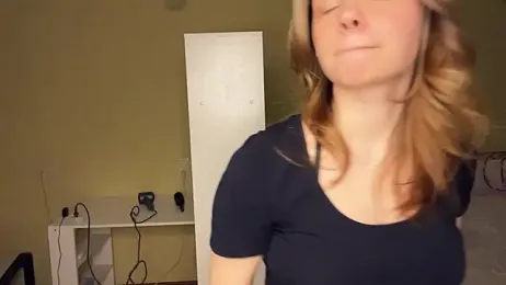 EarthaStinett webcam model stream image