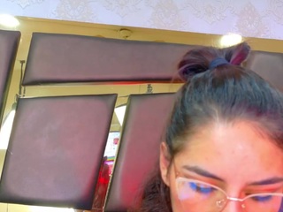 emilyesposito webcam camsoda model stream image