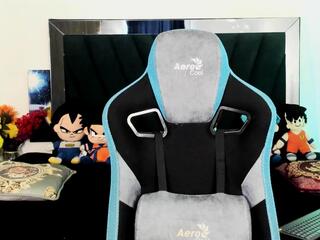 Titan Jones webcam model stream image