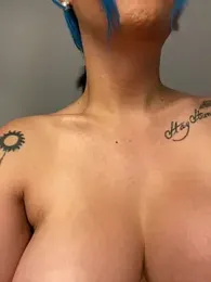 QUEENDIAMONDS webcam model stream image