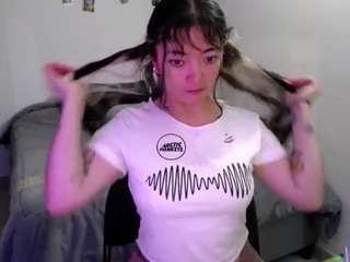 cameliasaenz webcam model stream image