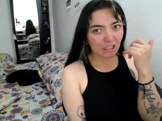 cameliasaenz webcam model stream image