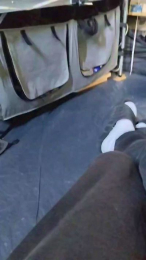 Petitebombe34 webcam model stream image