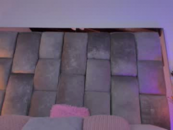 hazel_shy webcam model stream image