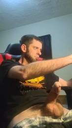 Lovegun23 webcam model stream image