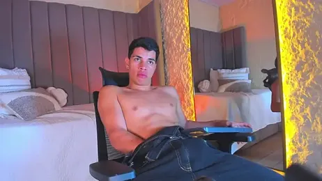 Benjamin_More webcam model stream image