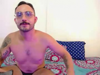 _joanne_and_oliver_ webcam model stream image