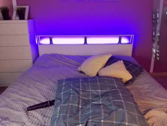 super_huge_boobs webcam model stream image