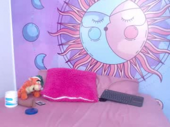 mariana_16_ webcam model stream image