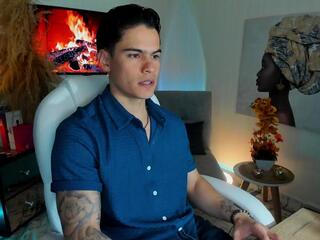 Matt Andersson webcam model stream image