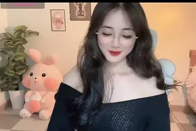 _Aimy_ webcam model stream image