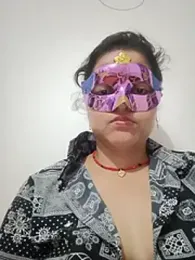 Kdamini webcam stripchat model stream image