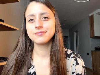 GeneviveLaudato webcam model stream image