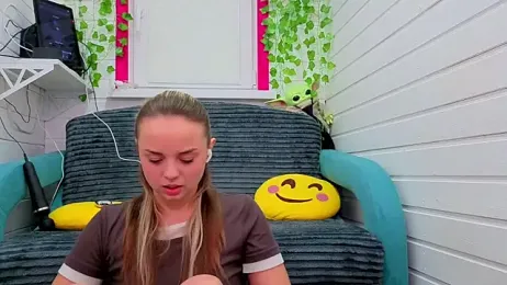 Misss_Vikk webcam stripchat model stream image