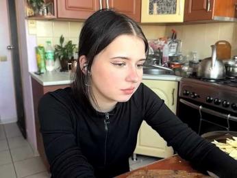 MaiaMassingill webcam model stream image
