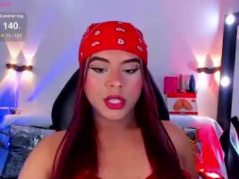emili_roux webcam chaturbate model stream image