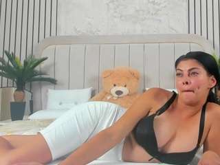 daryar33e webcam model stream image