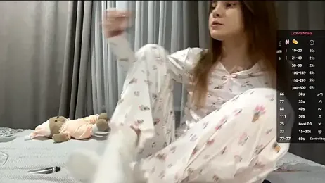 CarolinePepper webcam model stream image