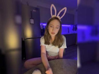 RabbyCute webcam model stream image