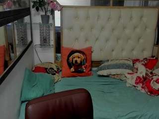 virgin-colombian webcam model stream image