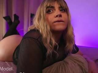 laauura webcam model stream image