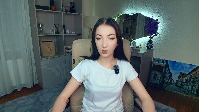 BlossomDelton webcam model stream image