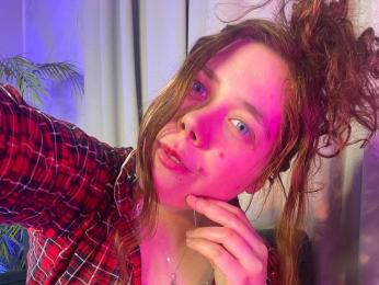 SophieTaffie webcam model stream image