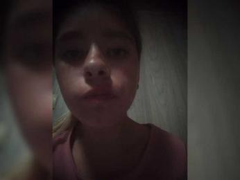 Mamamsi5 webcam model stream image