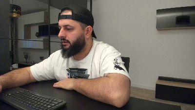 DravenPeak webcam model stream image