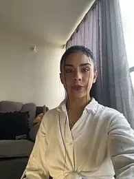 Nikothyna webcam model stream image