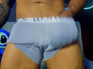 Eric Harrison webcam model stream image