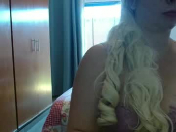 hot_wiffe webcam chaturbate model stream image