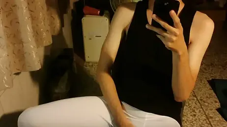 KYU890428 webcam model stream image